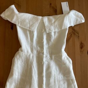Reformation white linen off the shoulder dress, new with tags never worn, size 0